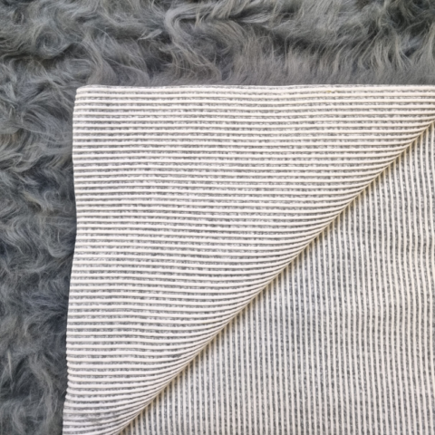 vetbed-grijs-angora-beige-creme-werpkist-puppy-kitten-honden-katten-oud-ziek-bench